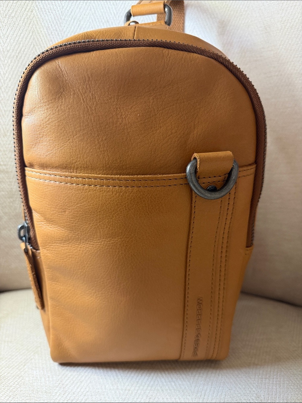 Spikes & Sparrow Tan Leather Crossbody Sling Bag - Picture 6 of 14